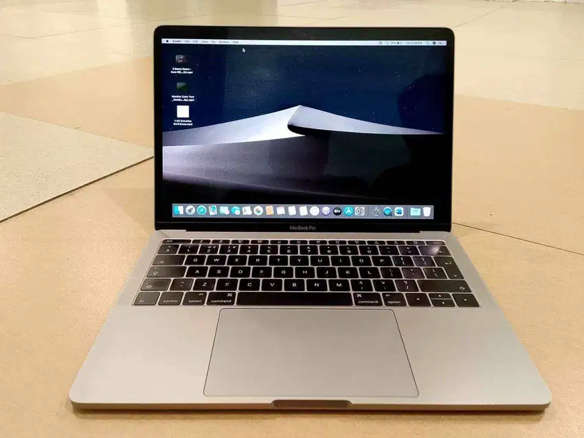 Macbook Pro 13 In 2017 Non Touchbar 16 / 256gb