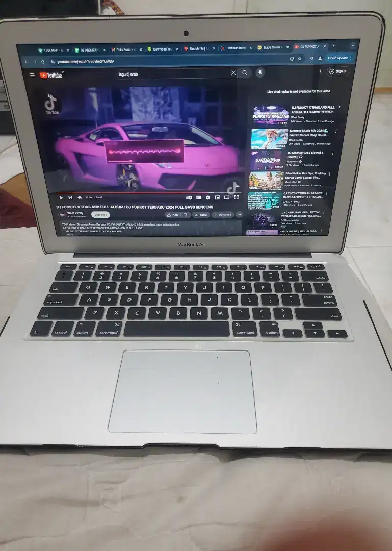 Macbook Air 2017 gacor 8/256