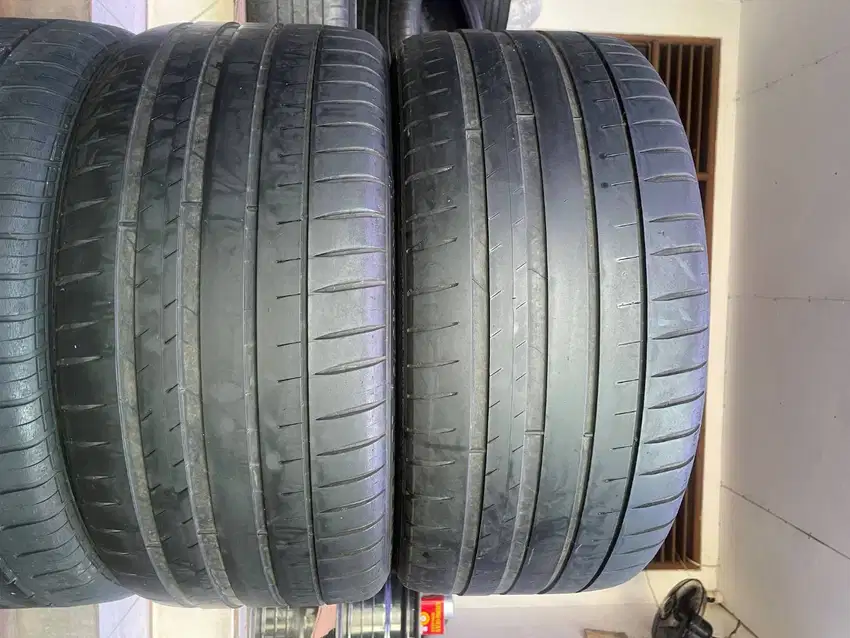 Ban Michelin Pilot Sport 4  245 40 r18 2pcs