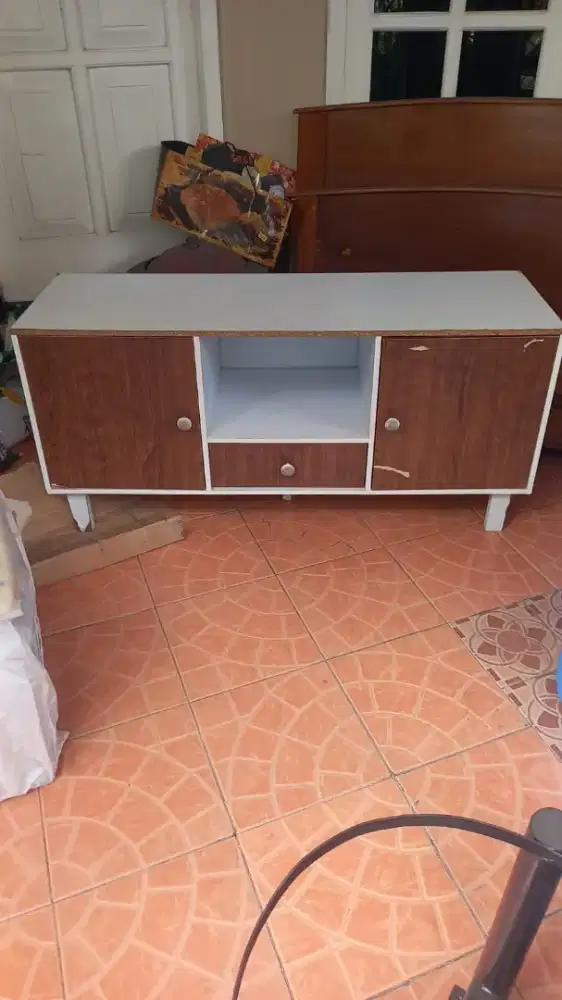 Lemari Buffet TV