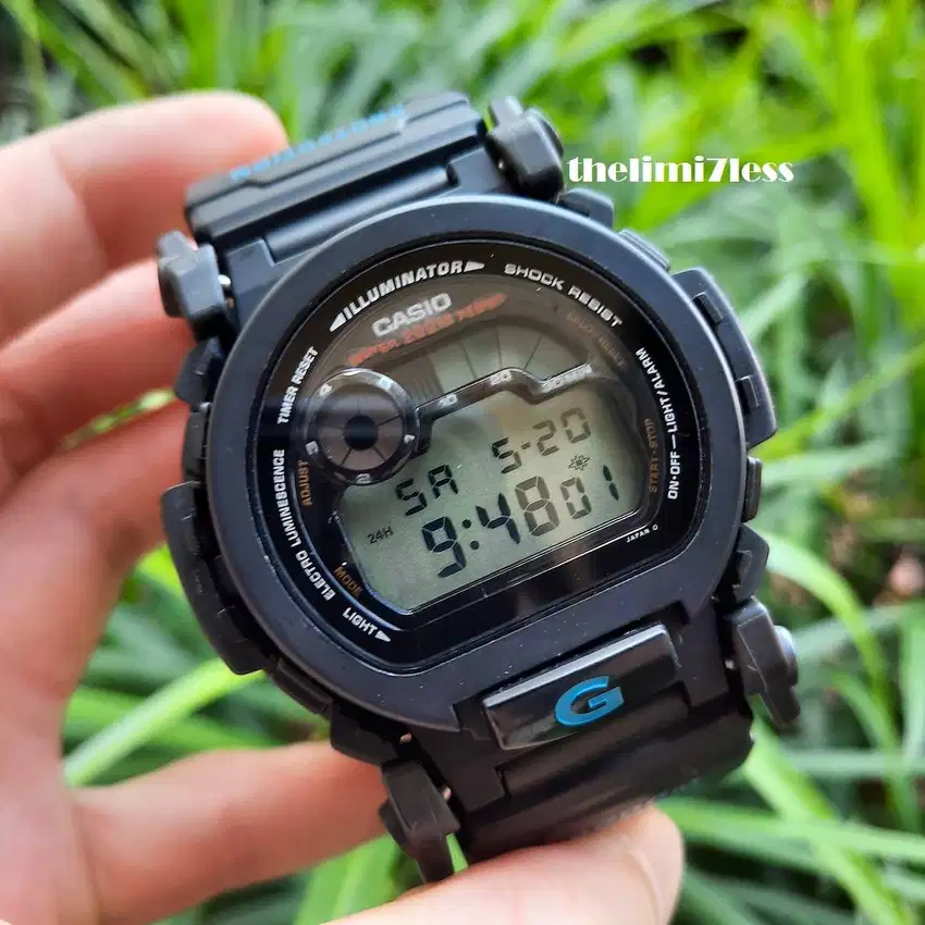 Jam tangan Casio G-Shock 1557 DW 002