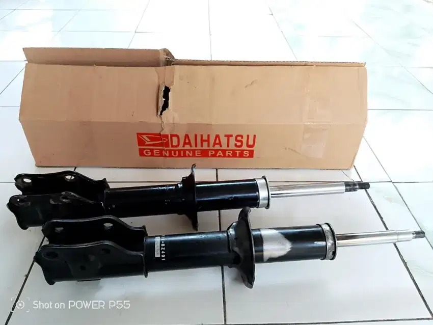 Shock depan ori daihatsu granmax