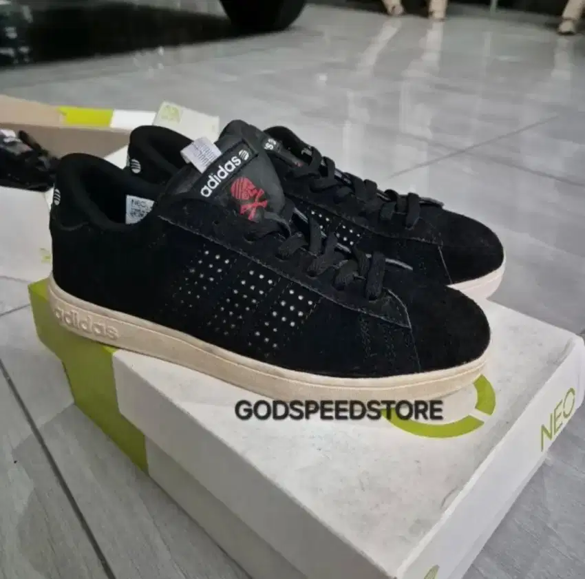 adidas neo black