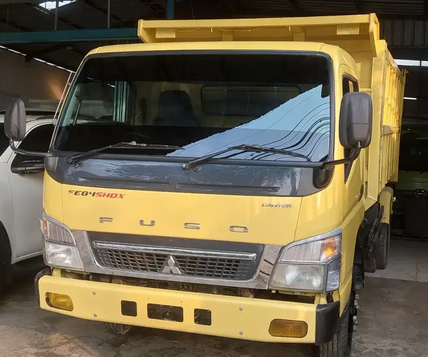 Canter FE84 SHDX 2023 Dump Truk Super istimewa