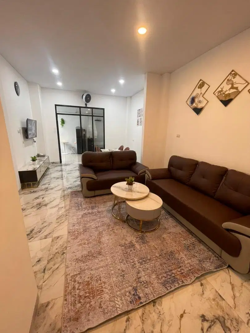 Guest House terawat dan bersih