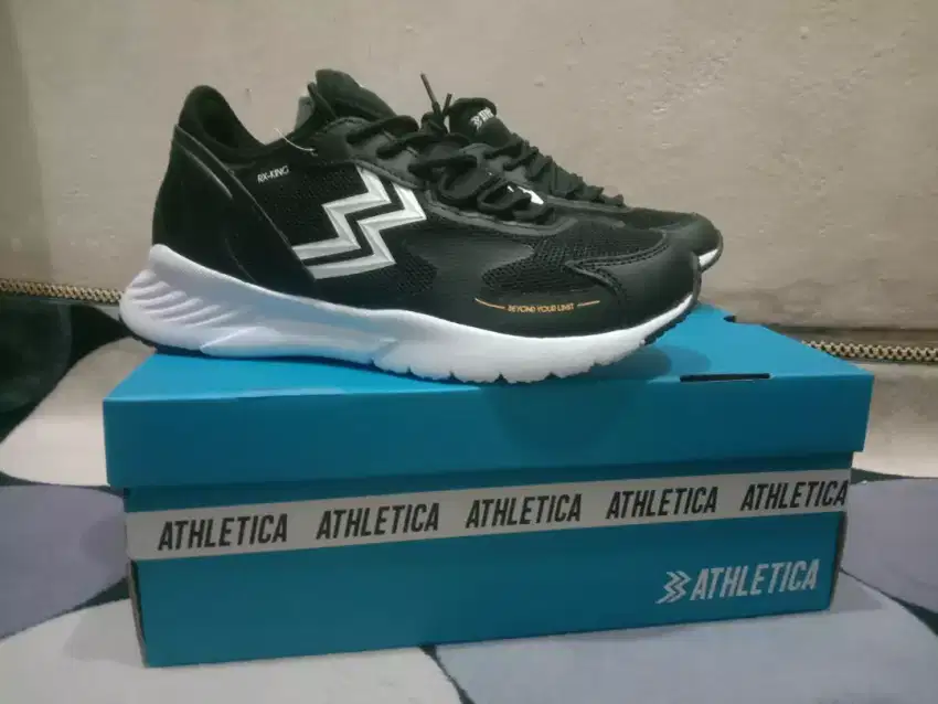 Size 40 sepatu sneakers Geoff Max Athletica rx-king size