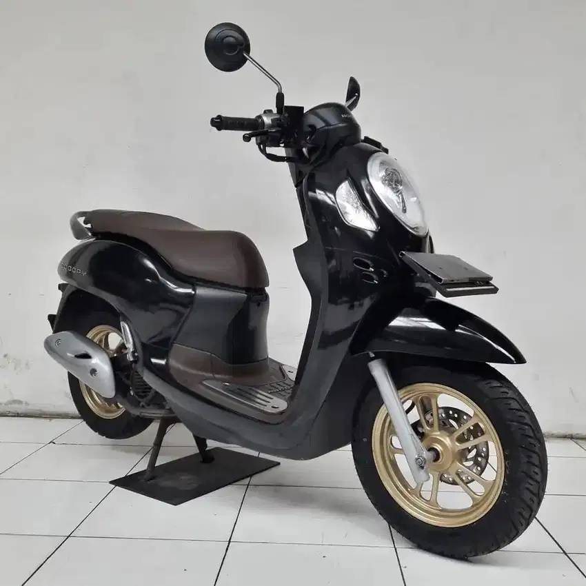 Honda Scoop prestige Black Keyless