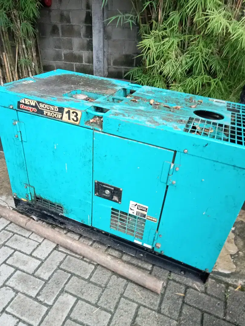 Menerima genset rusak, AC, komputer, kulkas, dll