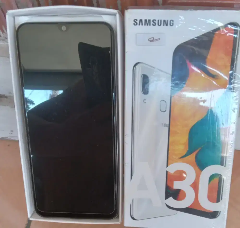 SAMSUNG Galaxy A 30 Normal Mulus