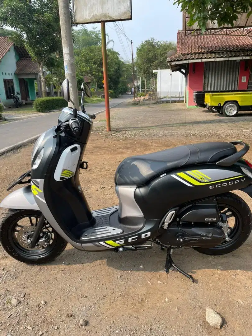 Motor scoopy tahun 2023