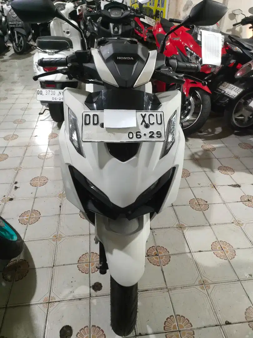 Honda vario 160 cc cbs 2024 putih