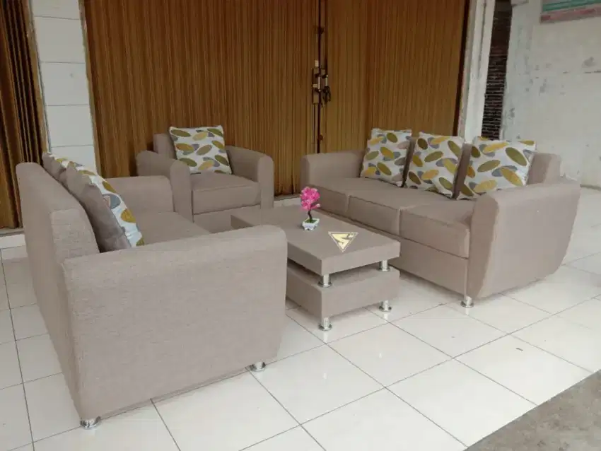 Sofa hadap retro tipe 321