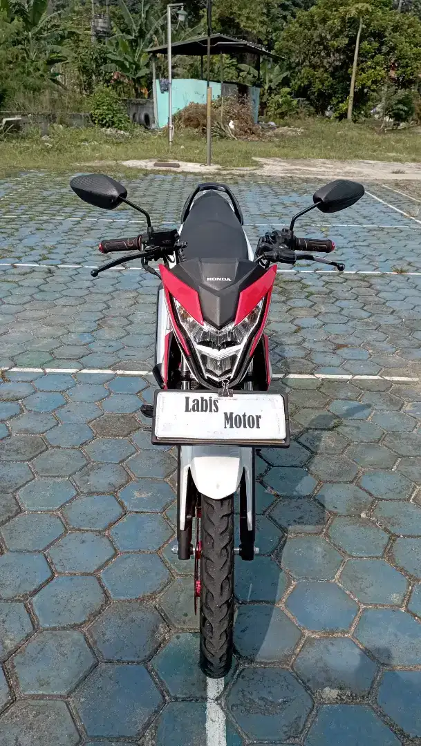 92% : FOR SALE HONDA SONIC 150cc 2022 PAJAK ON F KABUPATEN