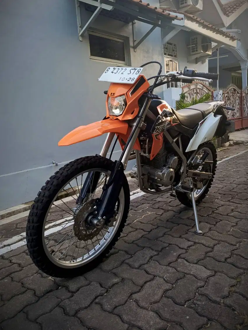 KLX 150 BF2150214 Low KM