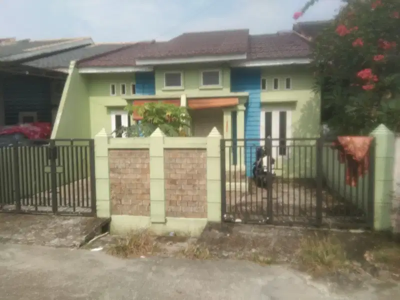 Di Jual Rumah 2 Pintu Harga Rp. 390jt  Jl. Eka Warni  Medan Johor