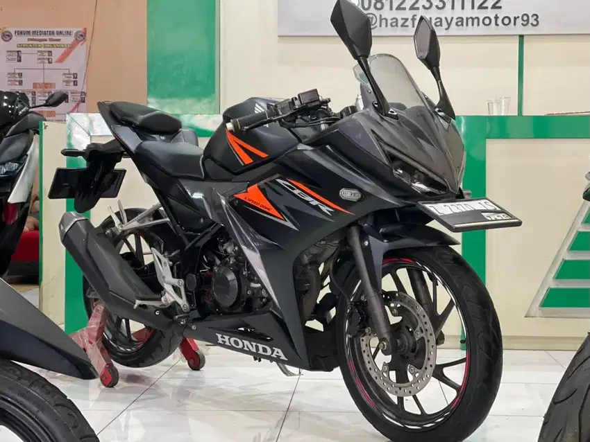 Honda CBR 150 R 2019