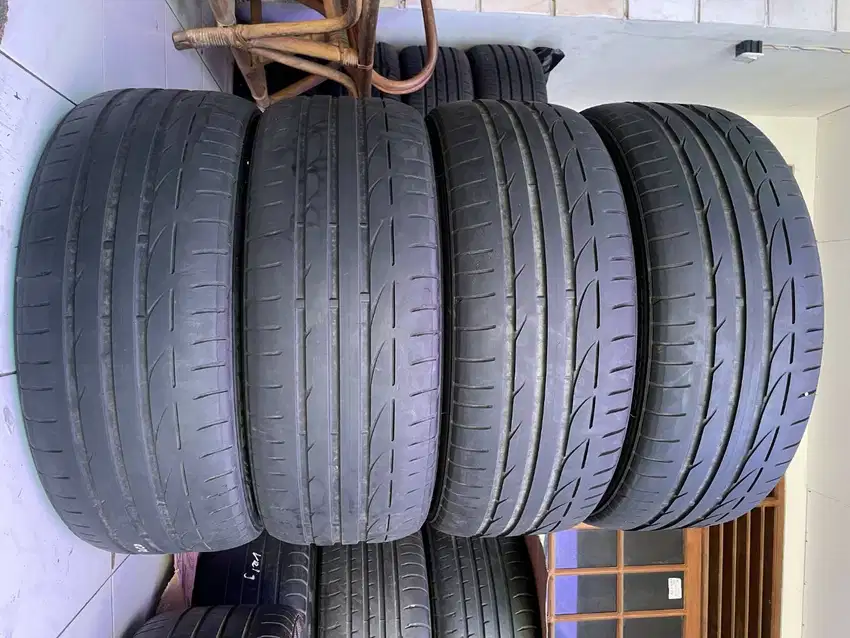 Ban Bridgestone Potenza S001 Runflat/RFT 225 45 r18 4pcs