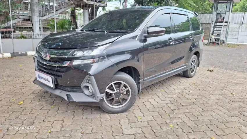 Pajak Panjang - Daihatsu Xenia 1.5 R Deluxe Bensin-MT 2021 (SRX)