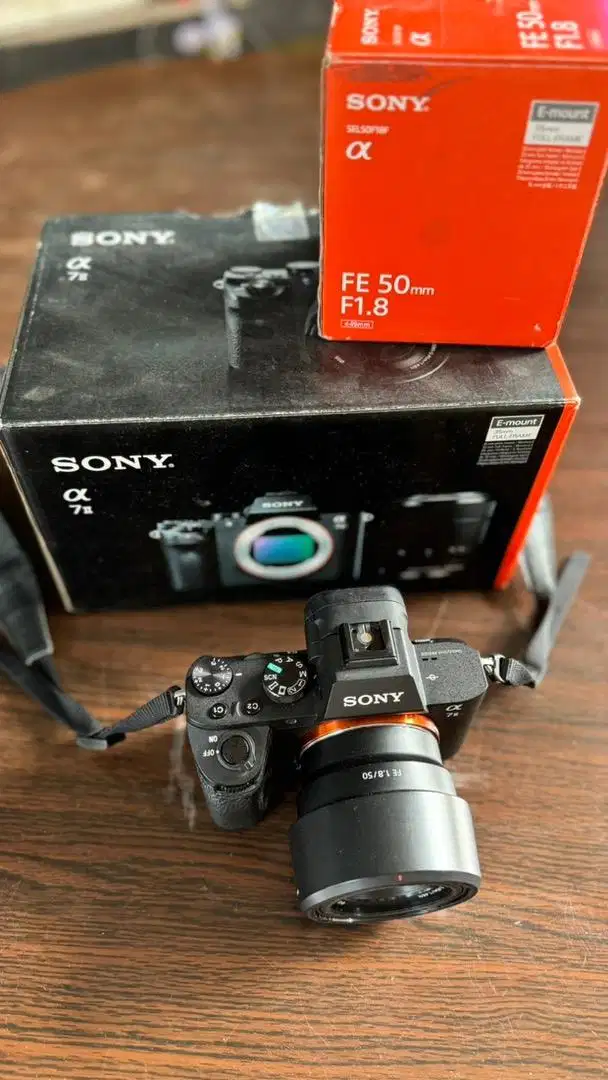 Sony a7ii + fe 50mm mulus total lengkap box