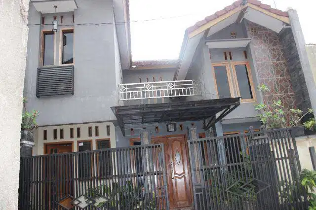 rumah siaphuni suryani pagarsih jamika dkt tol pasirkoja sudirman bdg