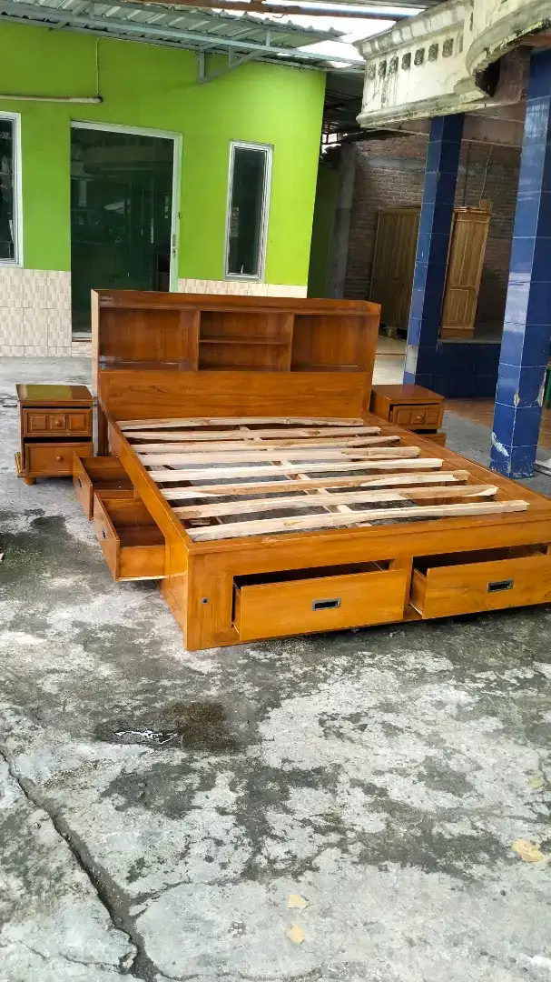 Dipan tempat tidur jati 160x2m