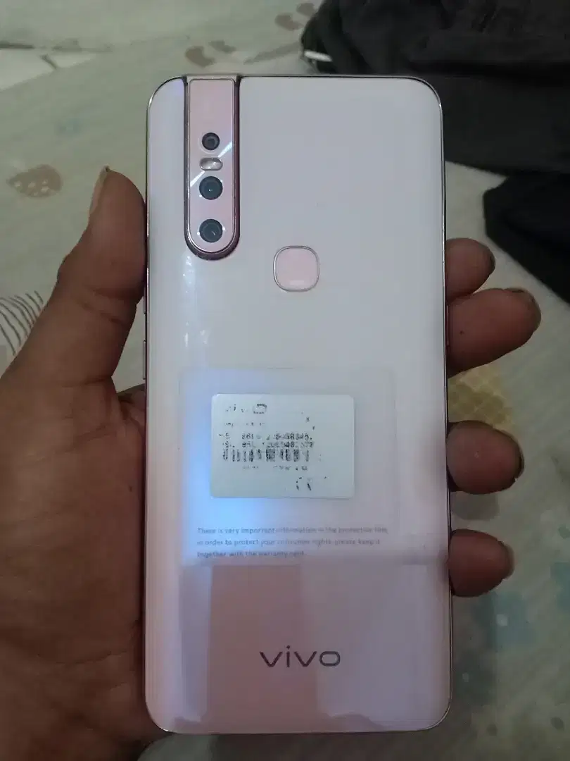 Vivo v15 ram 8/256