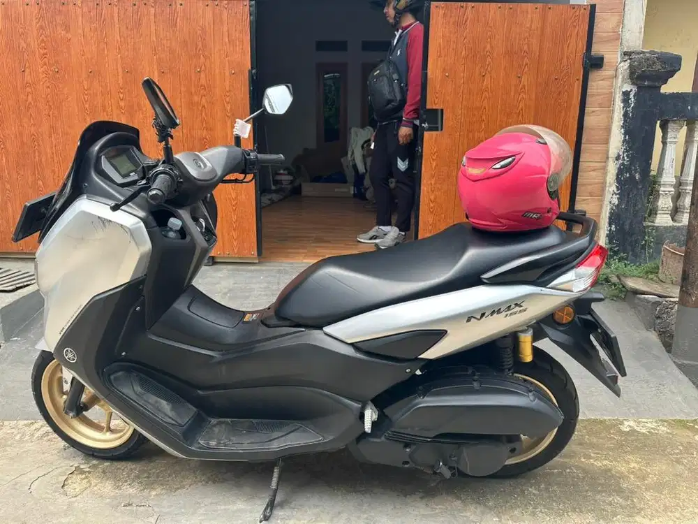 Jual nmax 2022 cash