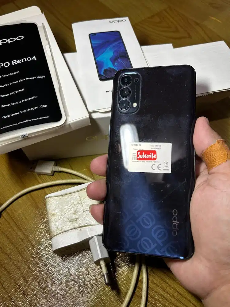Oppo Reno 4 Galactic Blue mantap