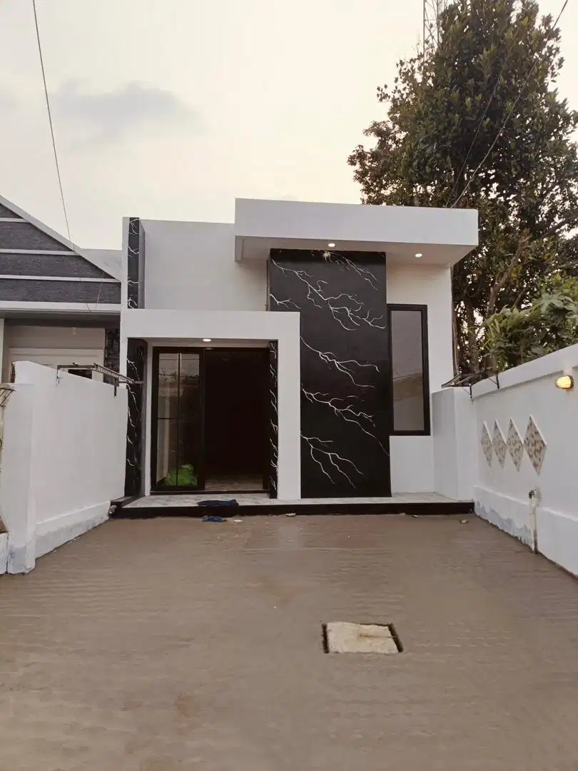 DIJUAL RUMAH DEKAT VILLA D^TAPOS