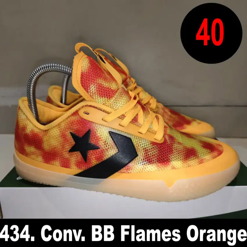 Sepatu olahraga Converse BB Flames Orange