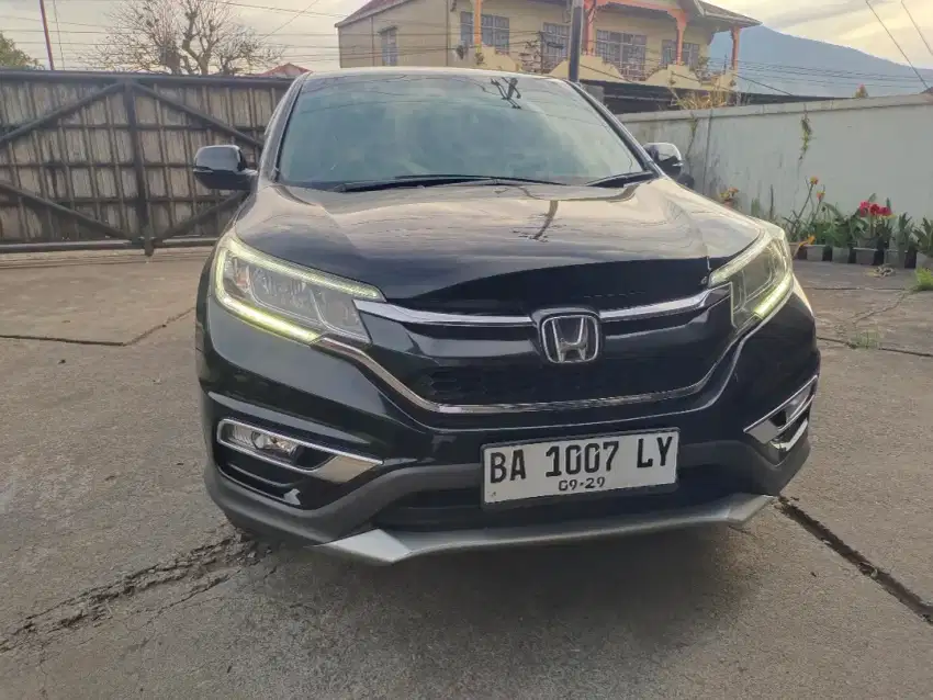 Dijual CR-V 2.400cc AT Tahun 2015