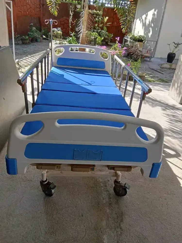 Bed Pasien 3 Crank Abs