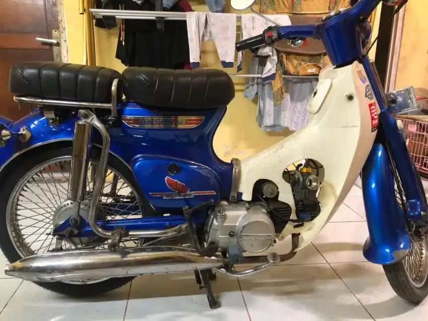 Honda c70 clasic