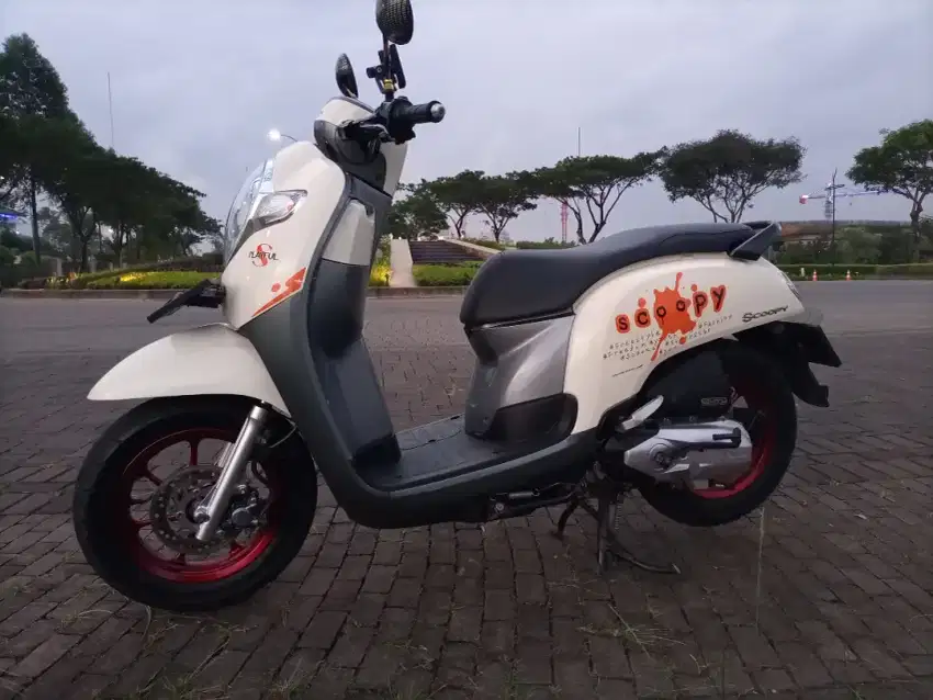 Scoopy esp 2017