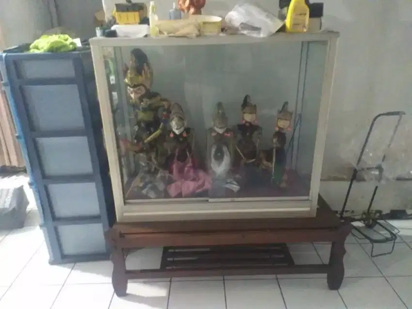 pajangan kayu wayang golek