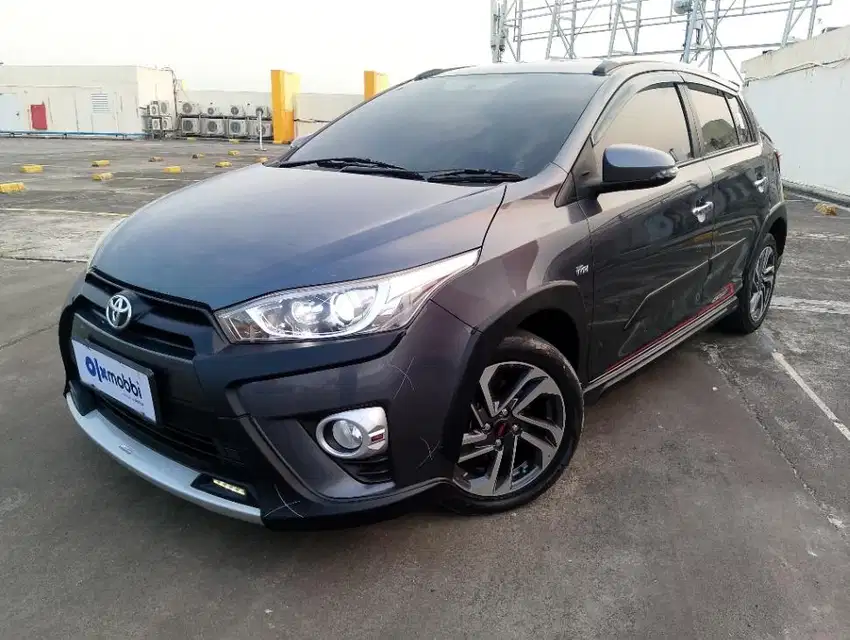 DP RENDAH - Toyota Yaris 1.5 TRD Sportivo Heykers Bensin-AT 2017 TVD