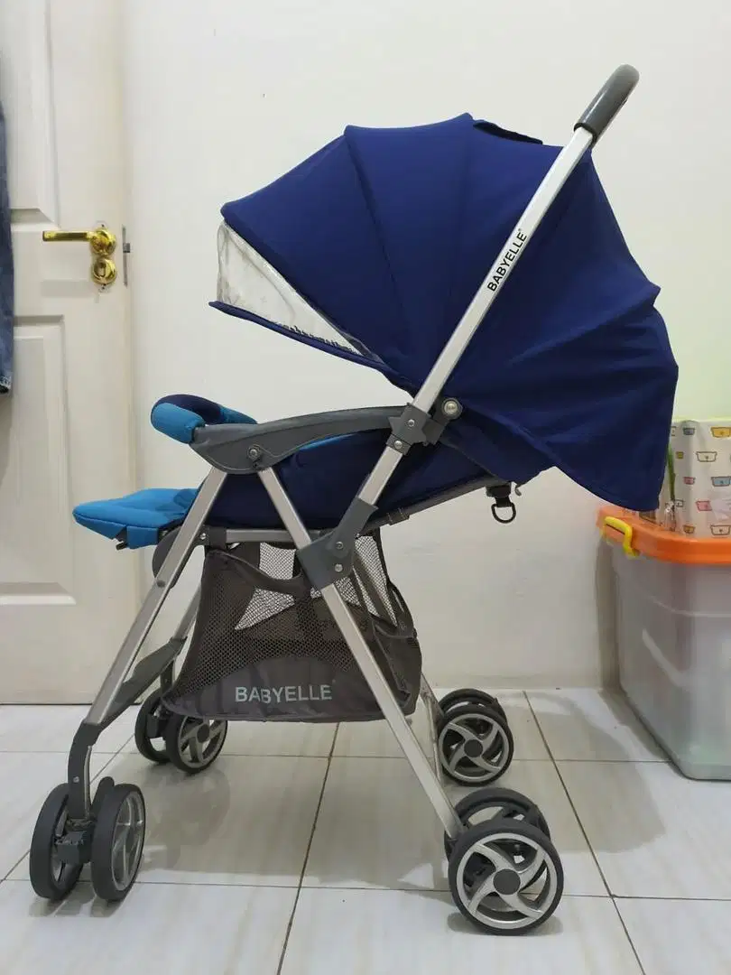 Stroller babyelle neon biru