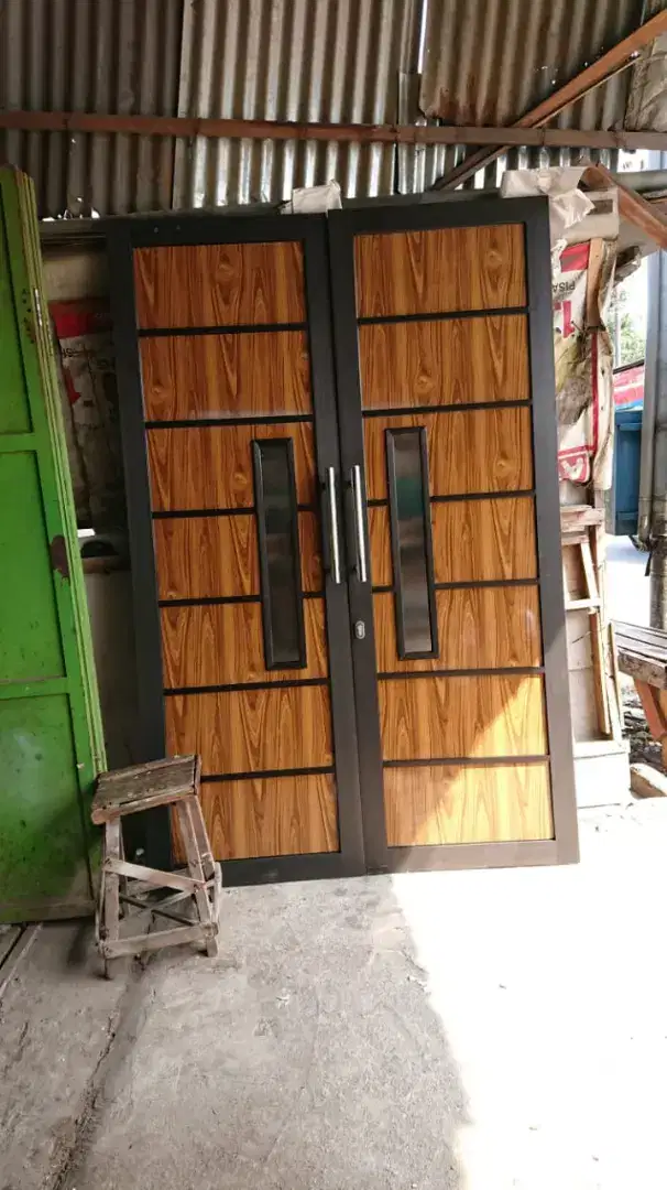 Pintu Aluminium Jendela Kusen Aluminium Kaca