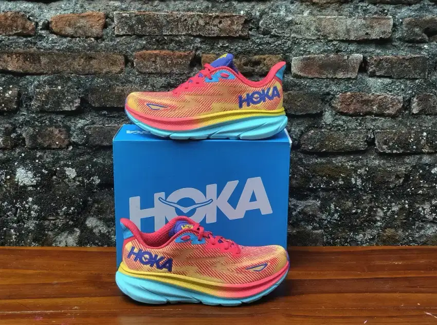 Hoka Clifton 9 original