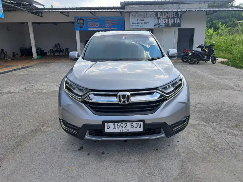 Dijual cepat cash murah honda crv prestige bensin 2018 istimewa bogor