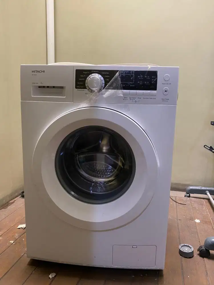 Mesin cuci front loading Hitachi