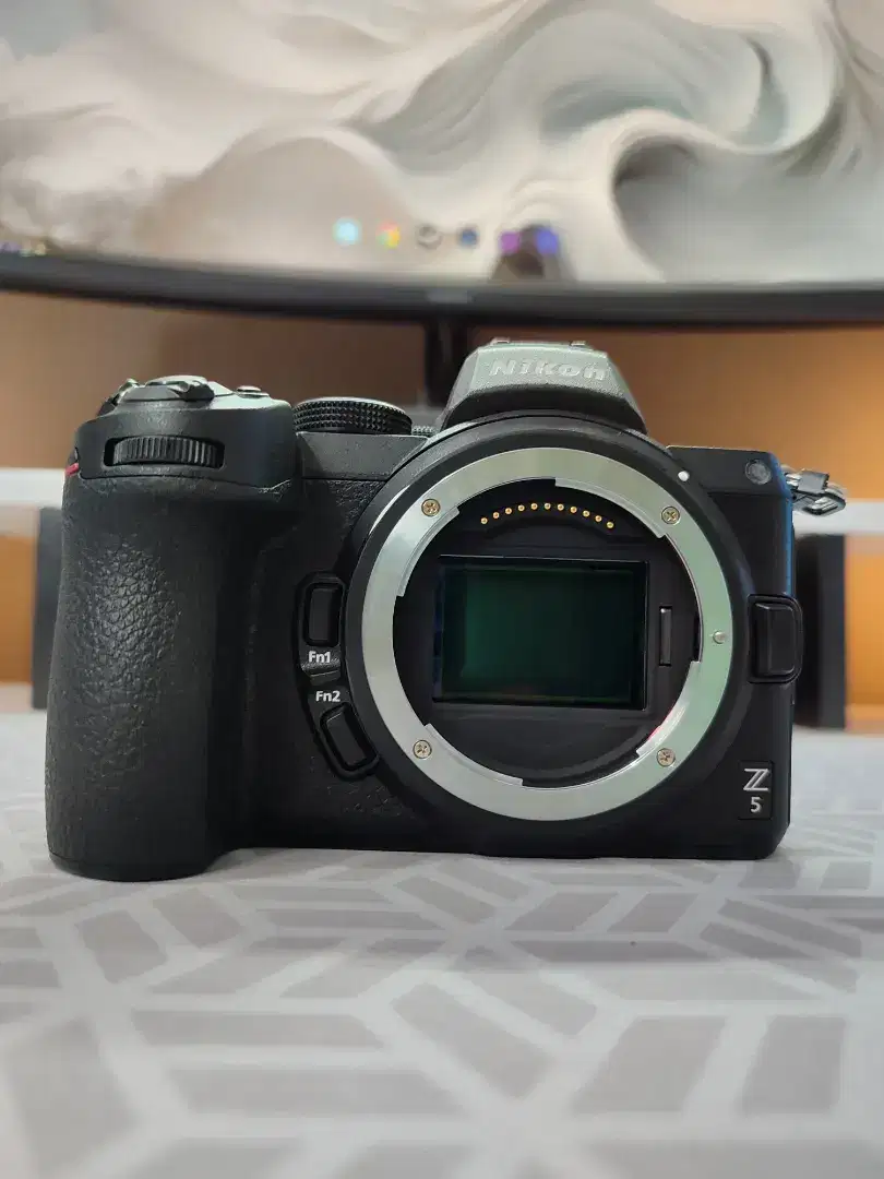 Nikon z5 like new ( Body Only) pemakaian 3 bulan