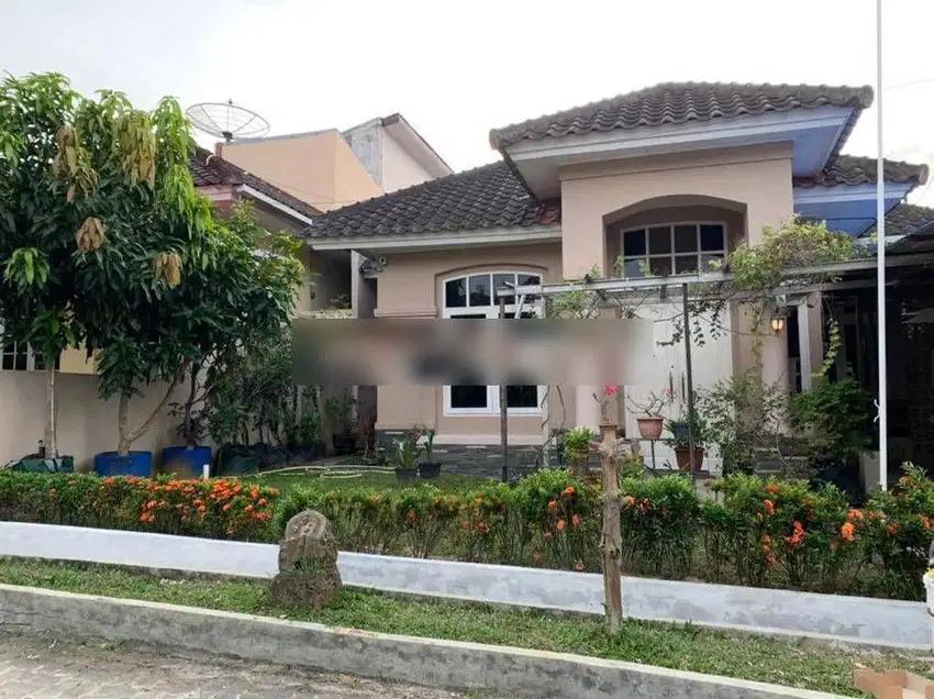 RUMAH FULLFURNISH TENGAH KOTA MINIMALIS DALAM PERUMAHAN BDI