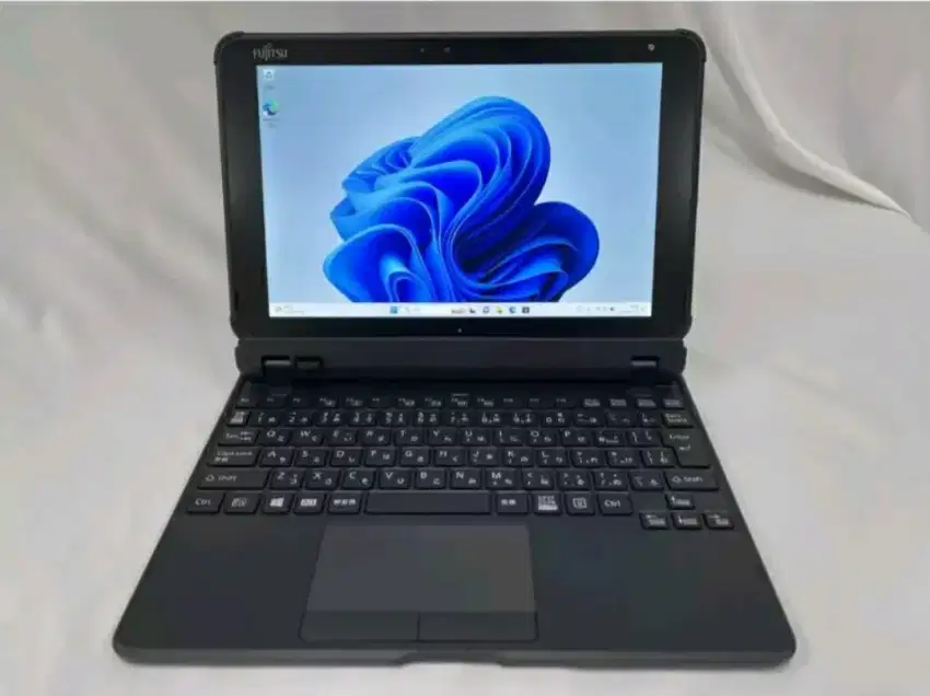 Laptop Fujitsu tab Arrow q507