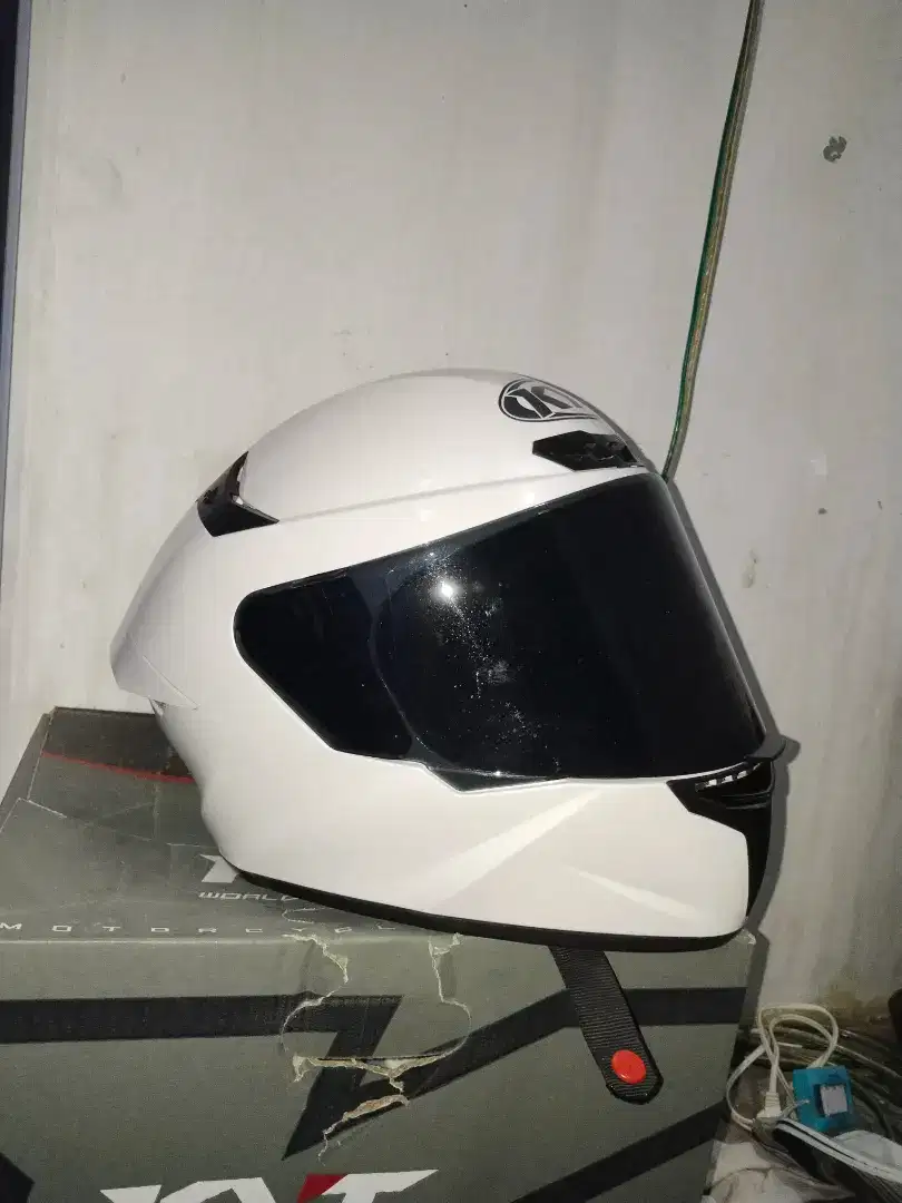 HELM KYT TT-COURSE