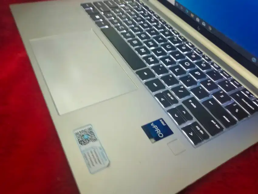 Laptop istimewa hp elitebook 840-G10
Corei5-1345u/Ram16gb/ssd256gb/