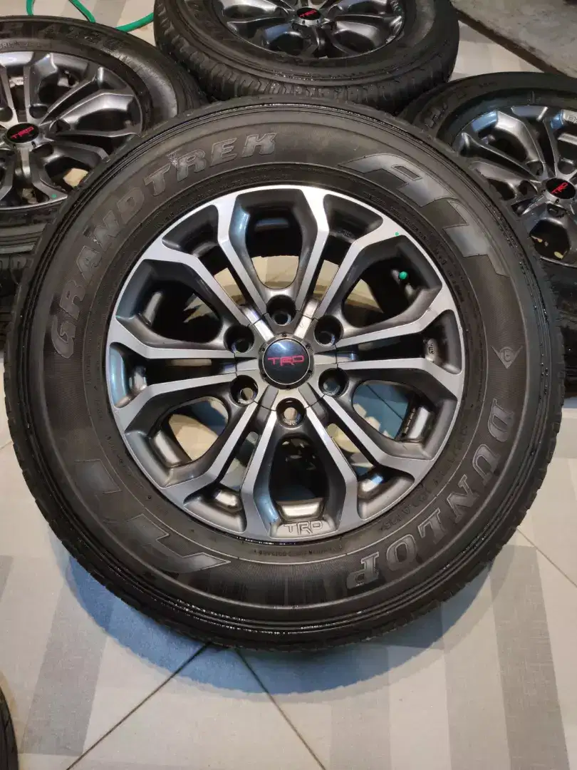 Velg Fortuner TRD R17 original ban tebel 2021