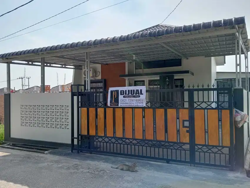 Rumah Minimalis Modern Posisi Hook Tepi Jalan Aspal Kawasan Rumbai