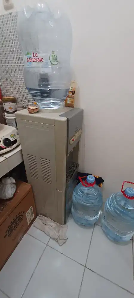 Dispenser standing Modena ice Kompresor