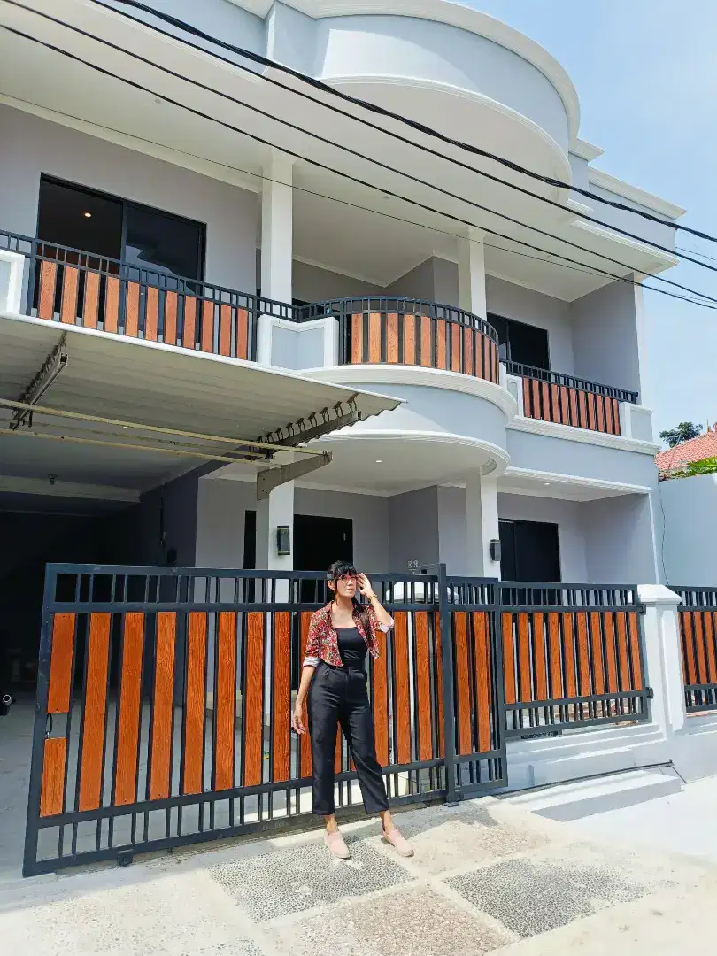 JUAL CEPAT GRIYALOKA BSD TANGSEL. RENOV CANTIK SIAP HUNI!